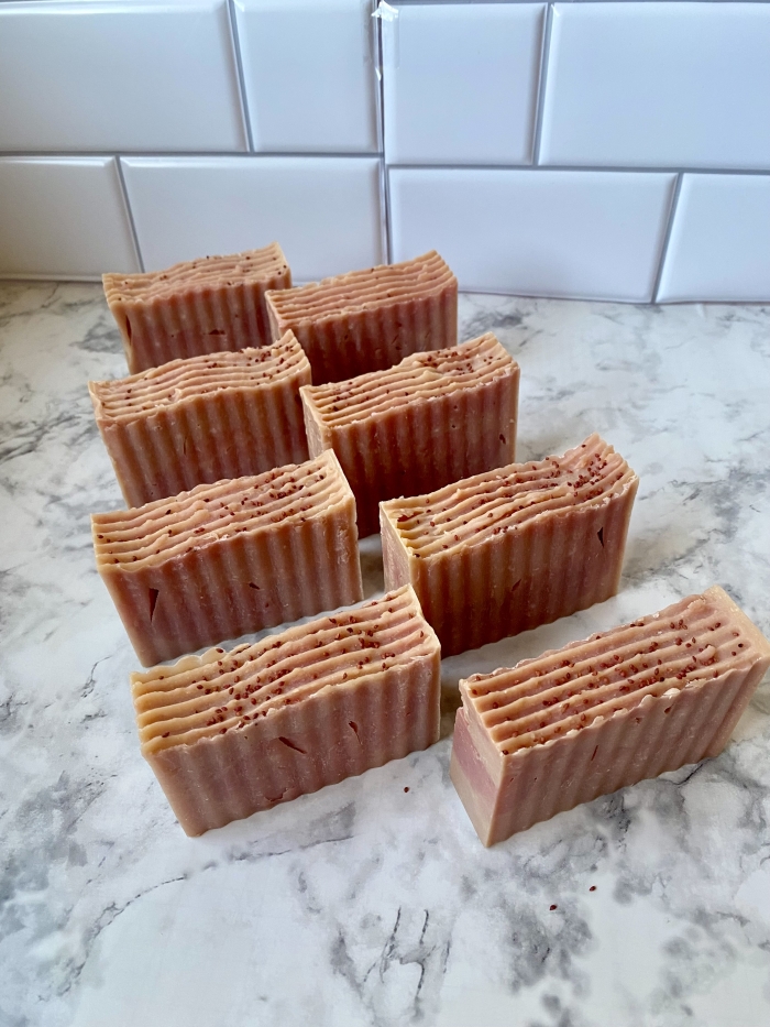 Grapefruit & Mangosteen Hemp Body Soap - Image 2
